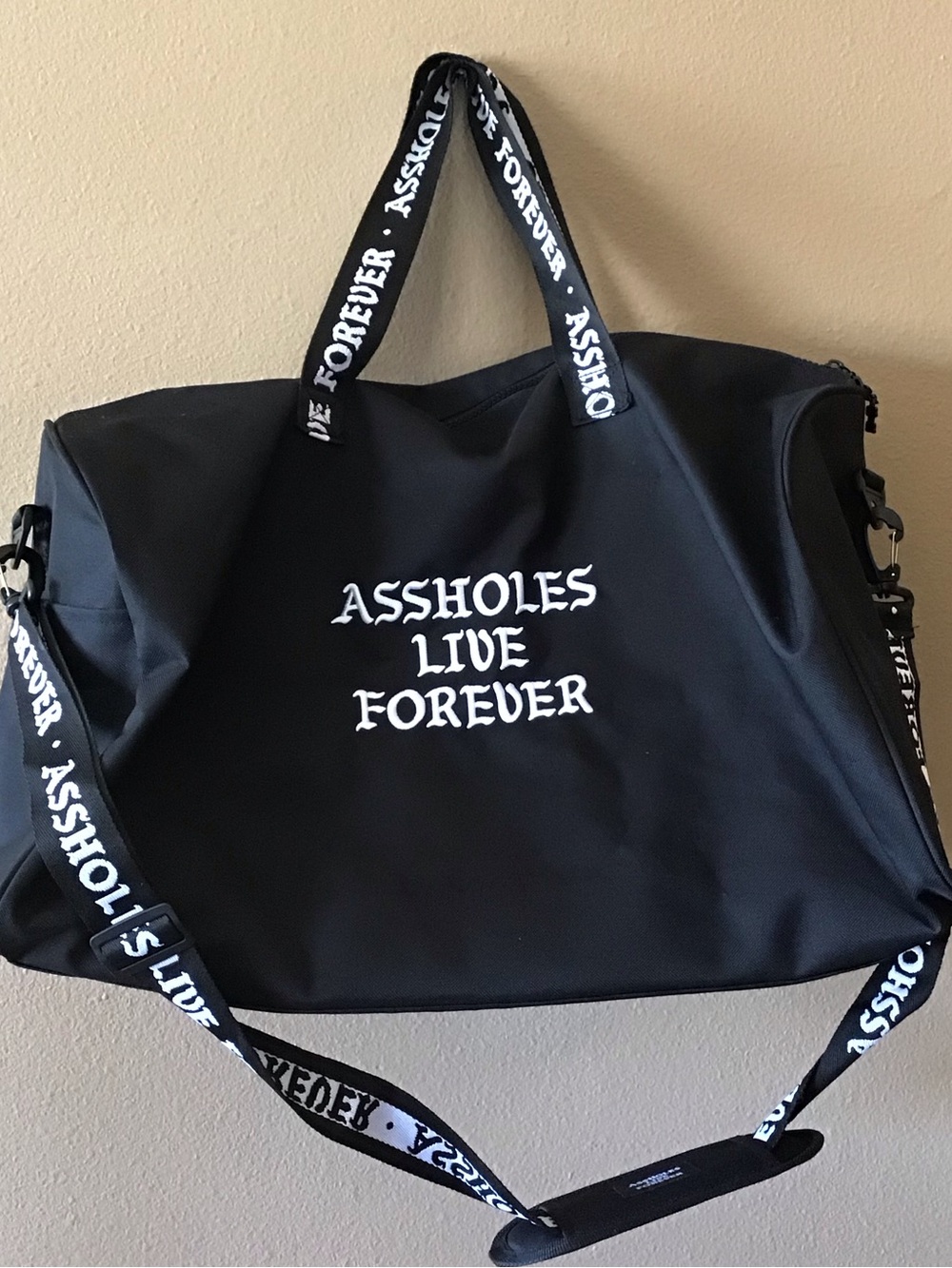 NWOT Emotional Baggage A$sholes Live Forever Duffle Gym Bag